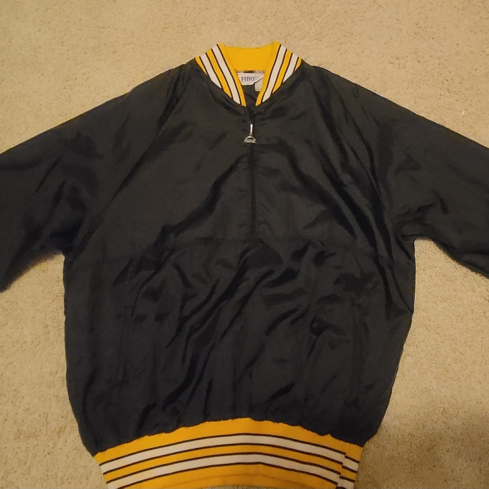 Iowa Hawkeyes Black and Yellow Half Zip Windbreaker